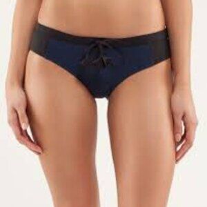 𝅺***rare***lululemon Sandy Savasana Bikini Bottom